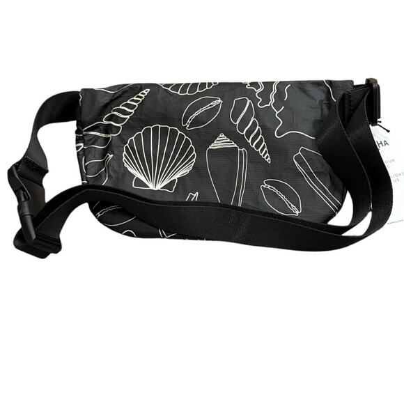ALOHA COLLECTION MINI HIP PACK / SEASHORE / MOON SHIMMER/BLACK New - Picture 2 of 4